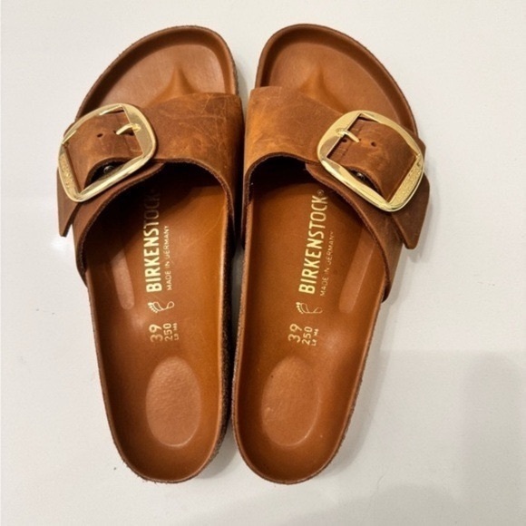 Birkenstock Tan Slides with Gold Buckle - Picture 1 of 7